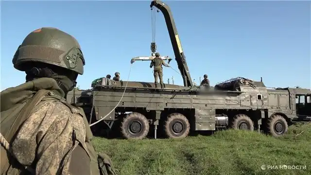Беларусь и Россия отработают доставку ядерных боеприпасов в совместной операции