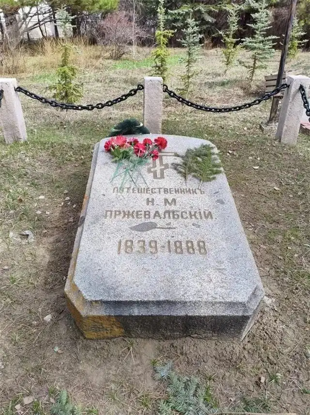 Могила Пржевальского признана одним из важнейших зарубежных захоронений