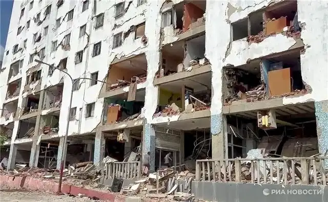 В Венесуэле испекли гигантский восьмиметровый торт в помощь детям, пострадавшим от землетрясения