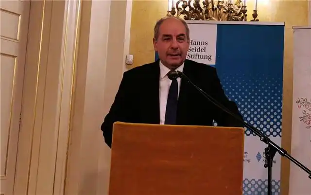 Шуйок - будущий президент Венгрии окажется нелегитимным