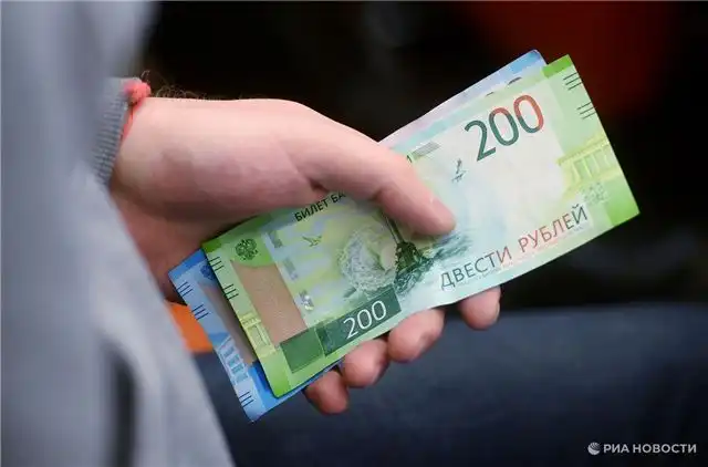 Каждый второй россиянин пожертвовал деньги на благотворительность в 2025 году