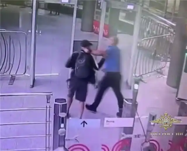 Преступник, напавший на работника метро в Москве, отправится на восемь лет в колонию