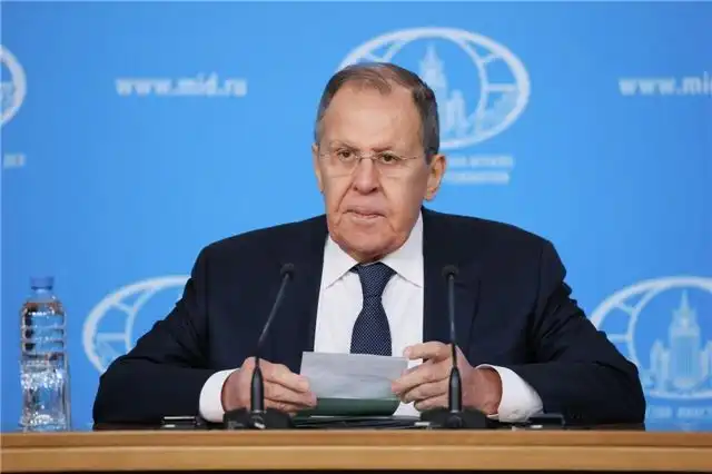 Лавров отметил, что партнерство России и Китая демонстрирует пример истинного равенства в глобальной политике