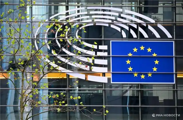 Euractiv - Современная Европа похожа на команду, теряющую контроль над игрой