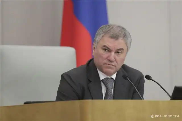 Володин заявил, что Зеленский устроил поджог Киево-Печерской лавры ради отвлечения внимания