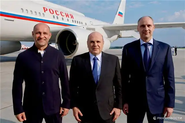Премьер-министр Мишустин прибыл в Екатеринбург для участия в выставке Иннопром