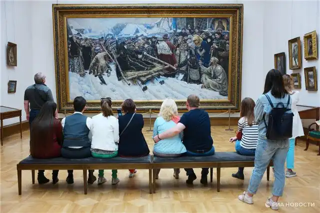 Активность квартирных туристов в России растет на фоне спада сделок