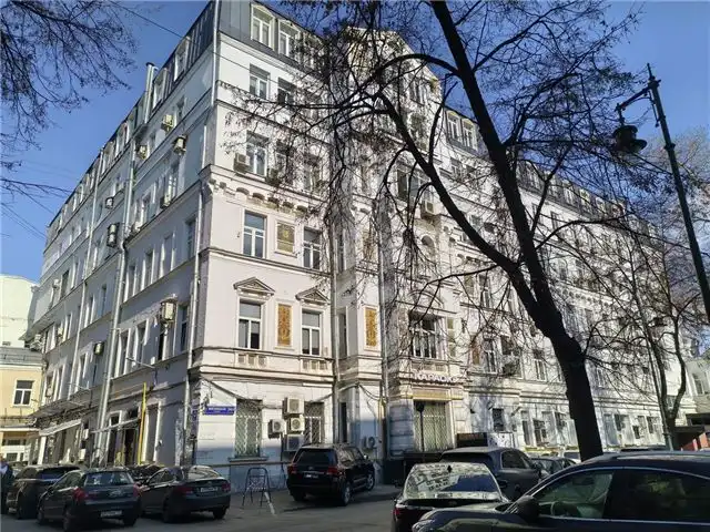 Пуртов предлагает в Москве на Мясницкой улице три коммерческих объекта, выставленных на продажу через торги