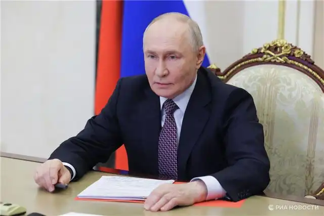 Сечин, Миллер и Алекперов собрались на совещание по стабильности поставок топлива в РФ