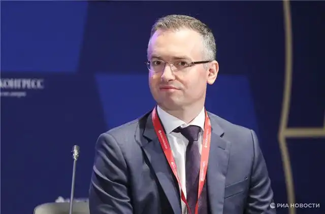 Чебесков заявил, что власти пристально контролируют события на финансовом рынке