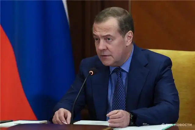 Медведев призвал фиксировать преступления бандеровцев и нацистов на Украине