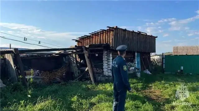 Смерч в селе Ильчино Башкирии разрушил три дома и хозяйственные постройки
