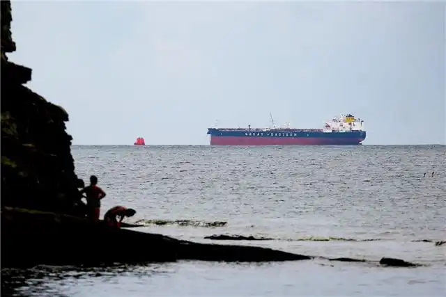 В целях безопасности приостановлена отгрузка нефти на морском терминале КТК
