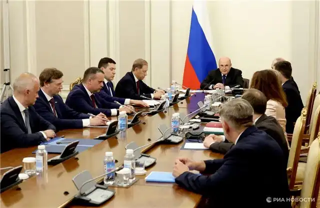 Мишустин провёл в Москве совещание по развитию авиастроения