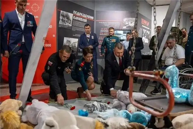 Акция-реквием в Музее Победы в память о детях, погибших от войны в Донбассе