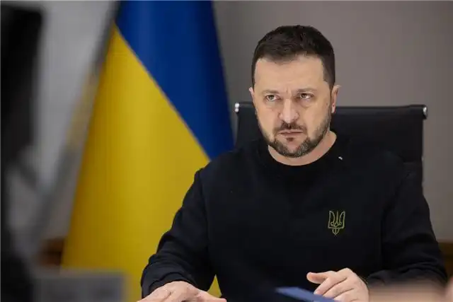 Мир - Зеленский ведёт переговоры, чтобы стабилизировать политическую ситуацию на Украине