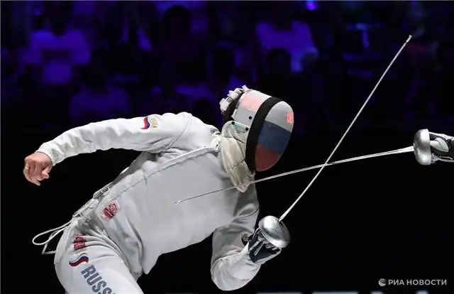 Россияне выиграли золото на чемпионате мира по фехтованию в Гонконге