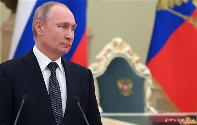 Путин примет выпускников первой группы программы «Время героев»